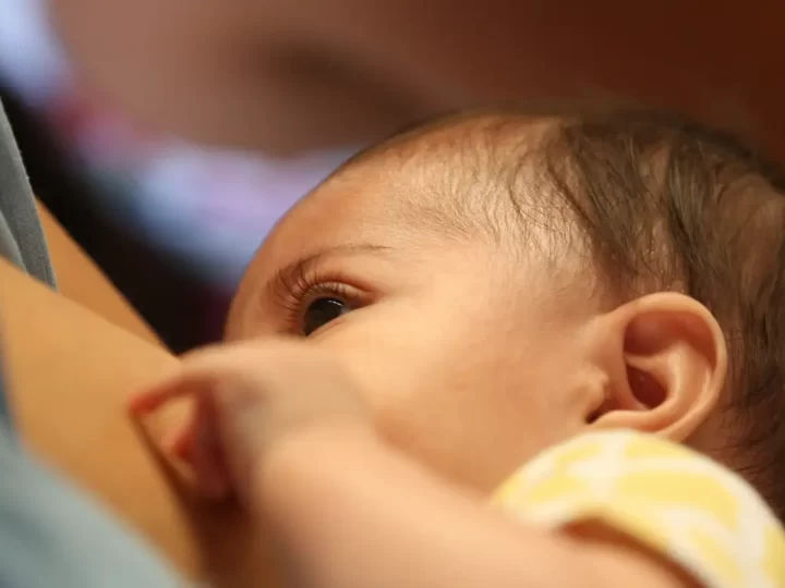 Aleitamento materno no DF supera média nacional