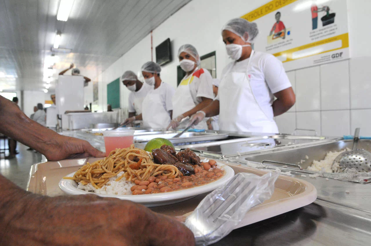 Restaurantes comunitários terão pagamento via Pix em fevereiro