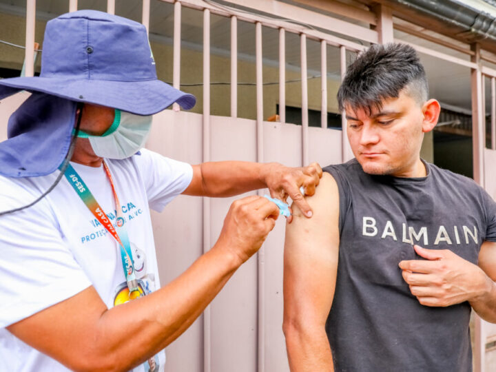 Vacinação em domicílio auxilia a atualizar o esquema de imunização