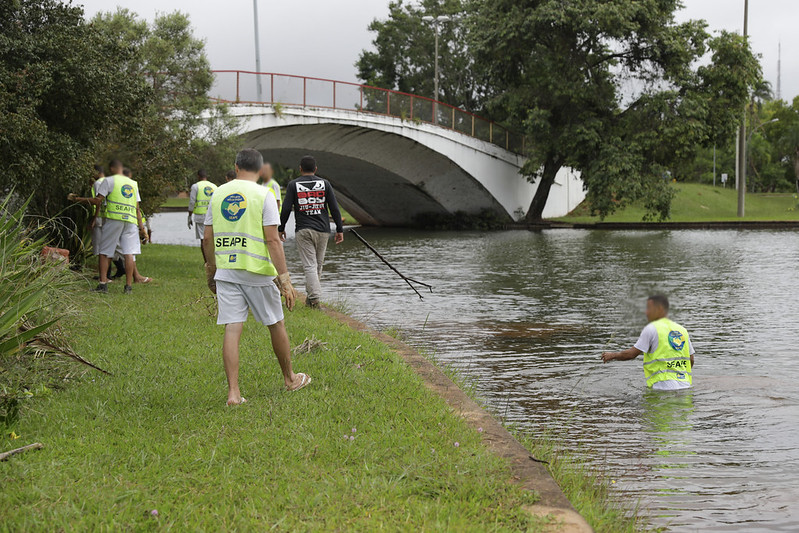 Ação contra a dengue retira 800Kg de lixo no Parque da Cidade