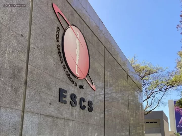 Edital oferece 160 vagas para cursos de enfermagem e medicina