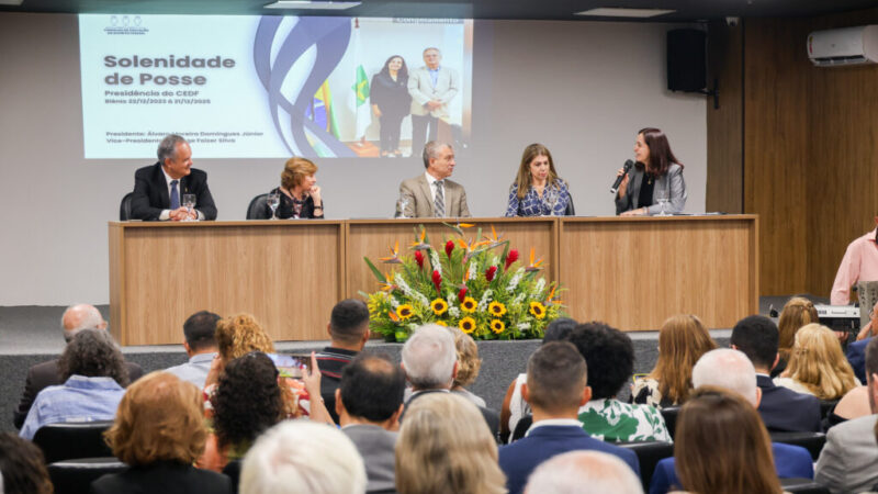 Nova presidência do Conselho de Educação do DF toma posse
