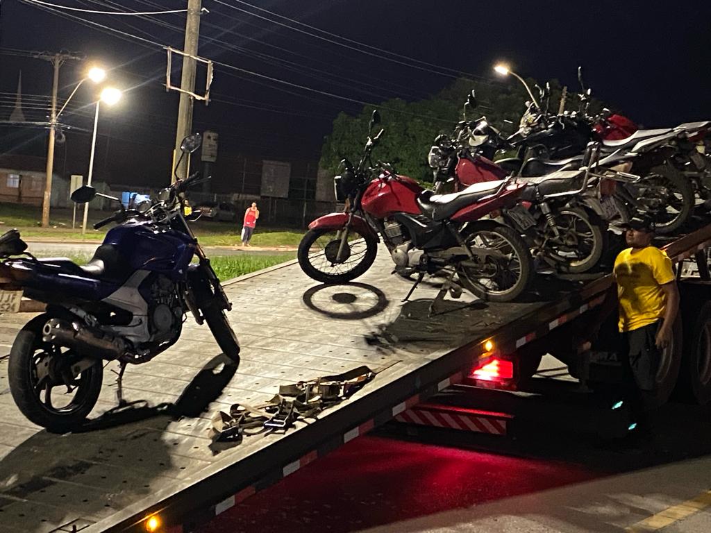 Operação Sossego fiscaliza motos com escapamento irregular em Taguatinga