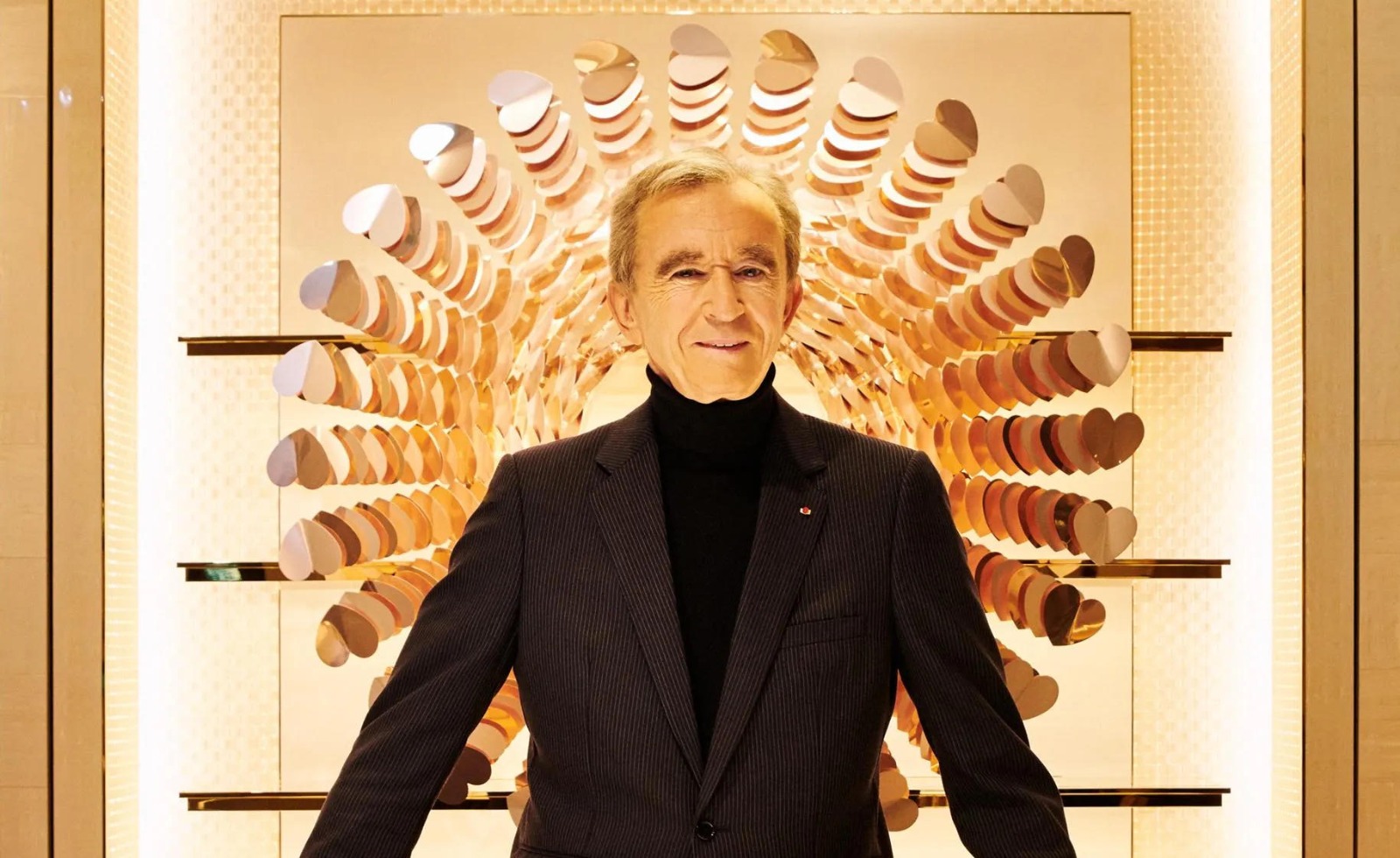 Bernard Arnault ultrapassa Elon Musk e se torna a pessoa mais rica do mundo