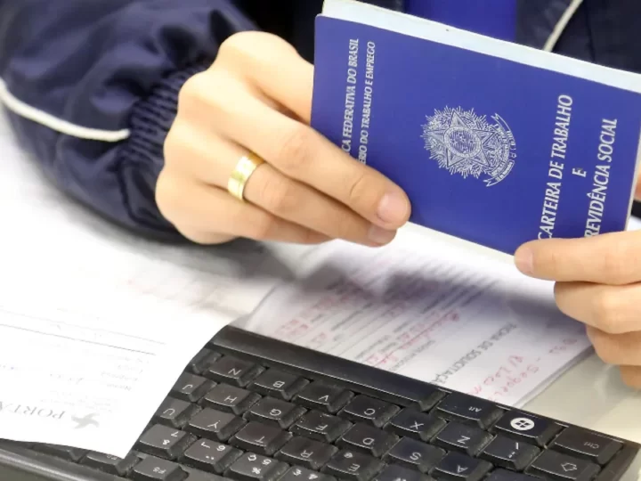 Agências do trabalhador abrem a semana com 624 vagas de emprego