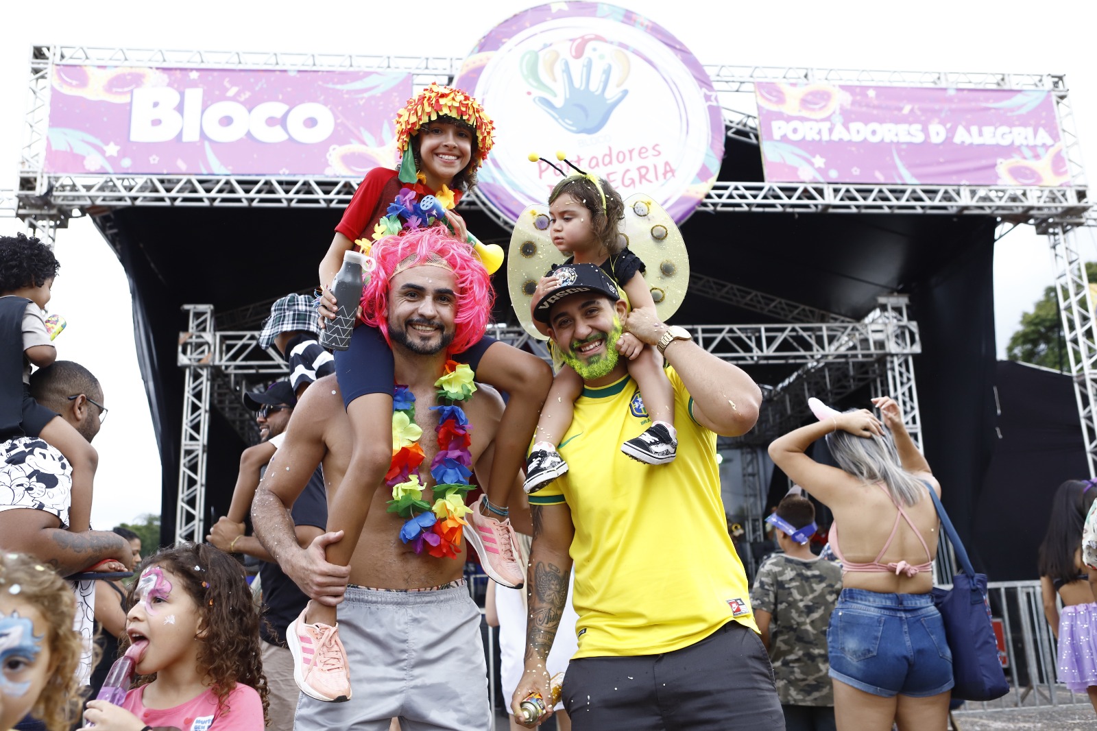 Blocos do DF celebram a multiplicidade do público carnavalesco