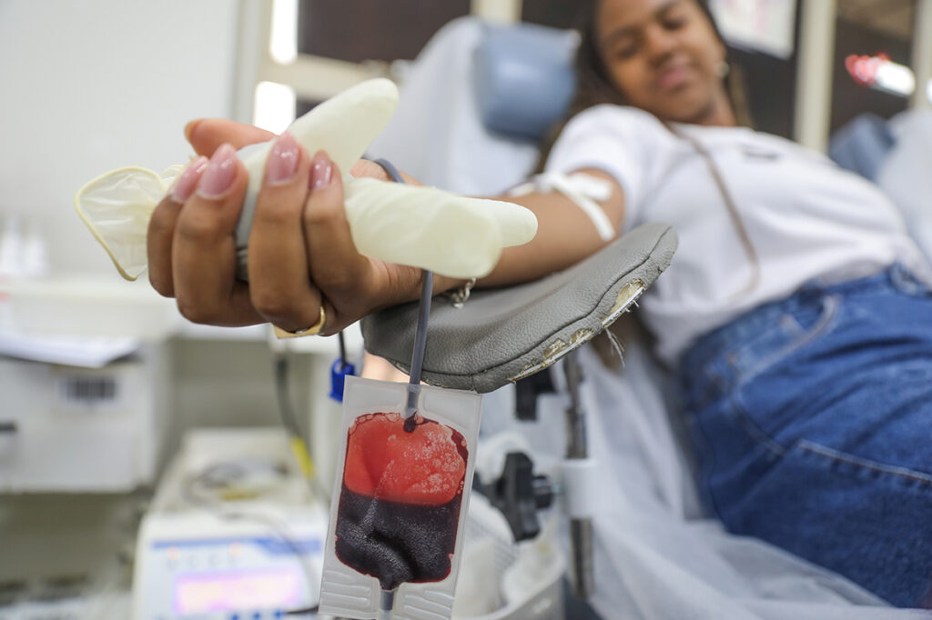 Hemocentro chama população para doar sangue