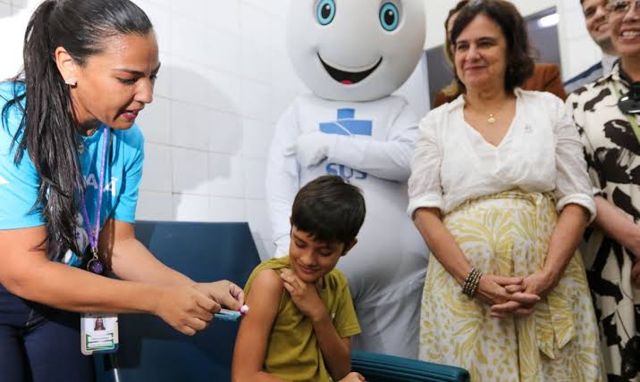 Mais de 22 mil crianças foram vacinadas contra a dengue no DF