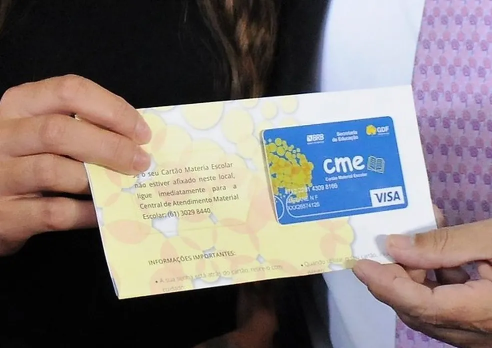Primeiro lote do Cartão Material Escolar começa a ser pago nesta quinta