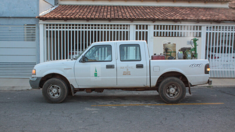 Administração do Cruzeiro debate dengue com moradores e síndicos