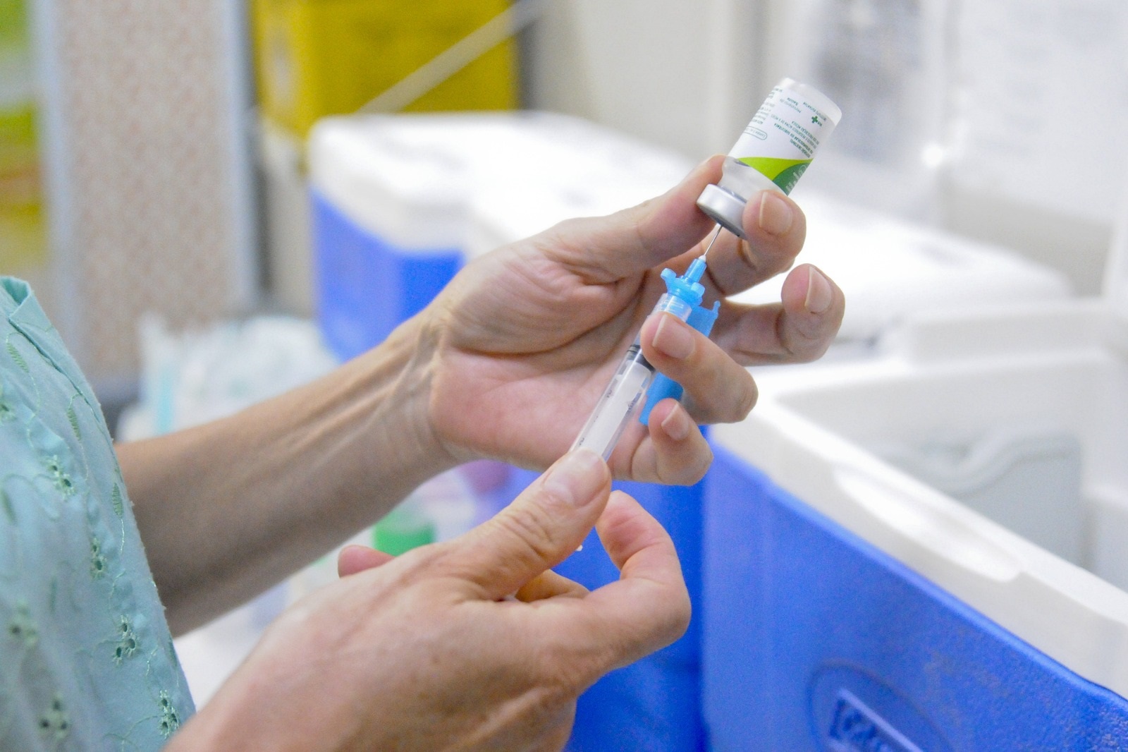 Vacinação é recomendada para prevenção contra a influenza