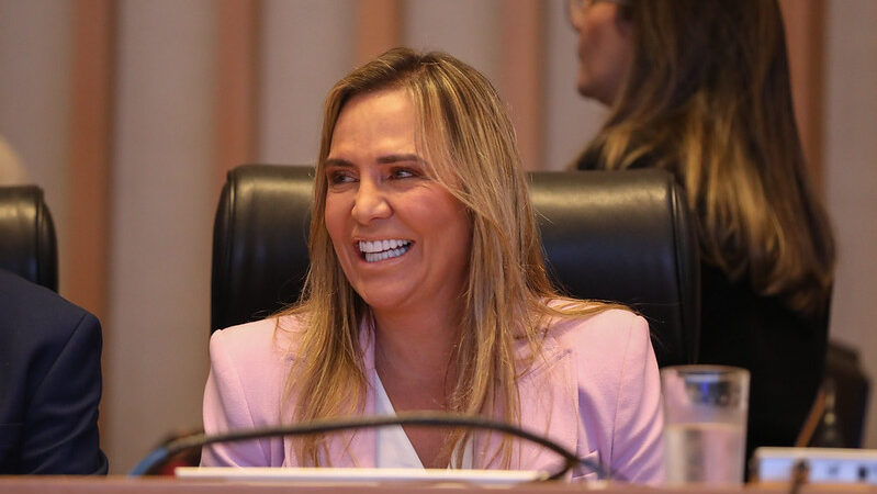 Celina Leão recebe o título de Cidadã Honorária do DF