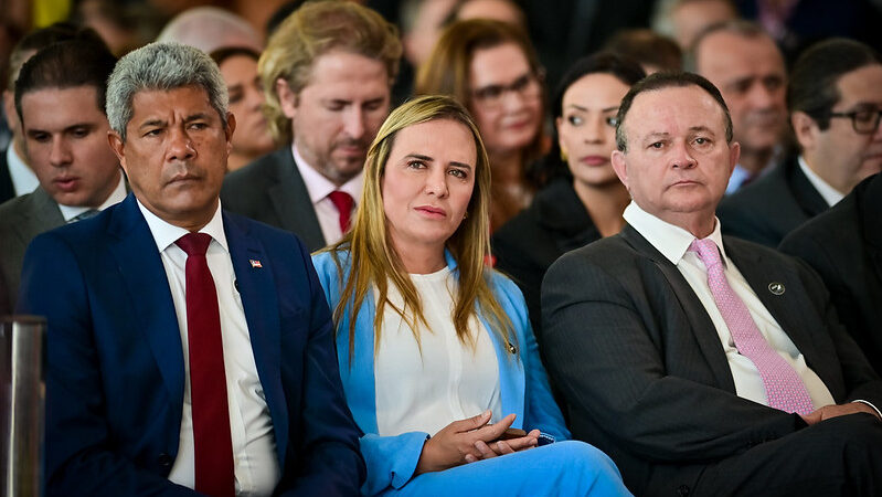 DF terá R$ 100 milhões do PAC para obras na saúde, educação e infraestrutura social