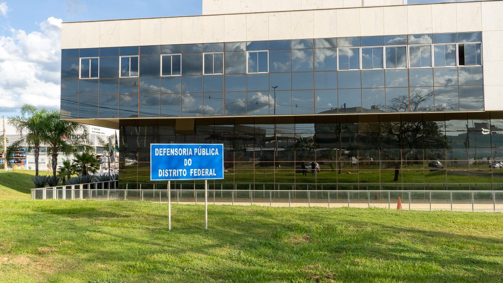 Nova lei garante comunicação à Defensoria e ao MPDFT sobre registros de nascimento sem paternidade