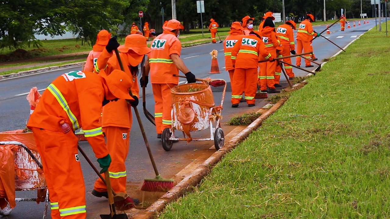 GDF será obrigado a comprar uniformes apenas de empresas sediadas no DF