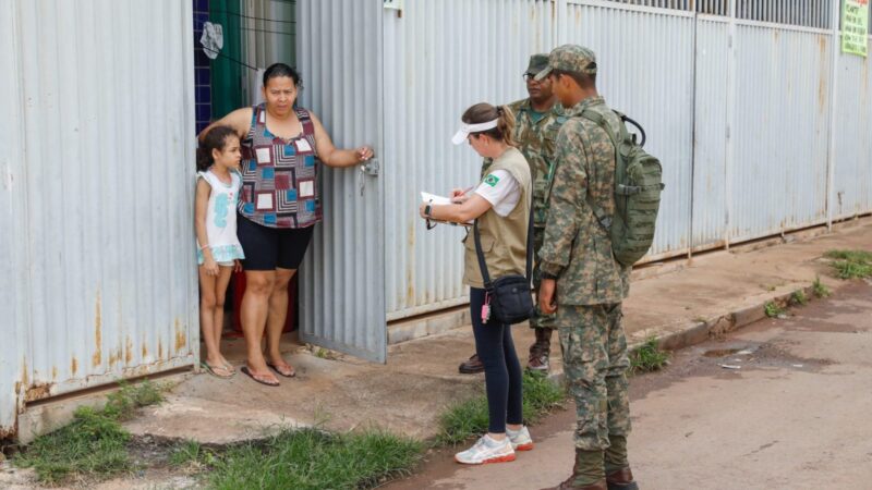 GDF e Marinha iniciam parceria de combate à dengue por Arniqueira