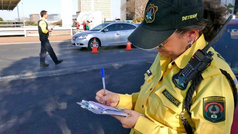Dia do Agente de Trânsito tem reconhecimento oficial no calendário do DF