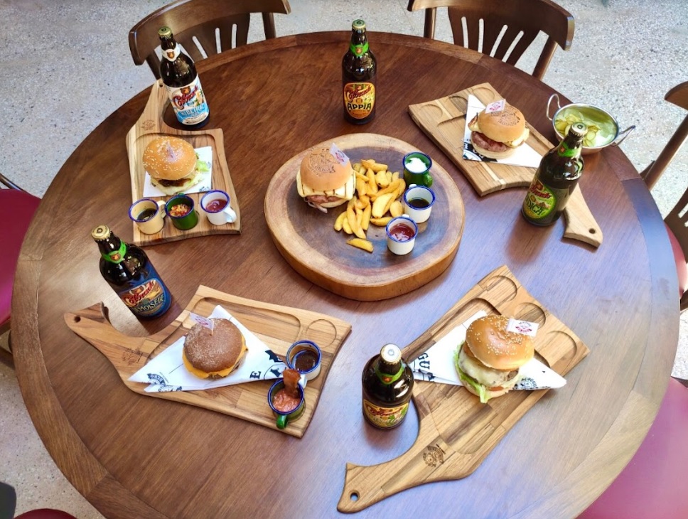 Dia Mundial do Hambúrguer: Uma Celebração de Sabor e História