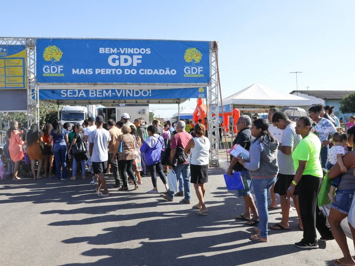 GDF Mais Perto do Cidadão leva serviços essenciais a Samambaia