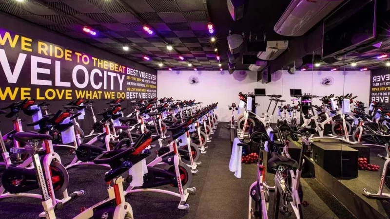 Lago Sul Ganha Studio Híbrido com Velocity e Kore: Bike Indoor, Treino Funcional e Mais!