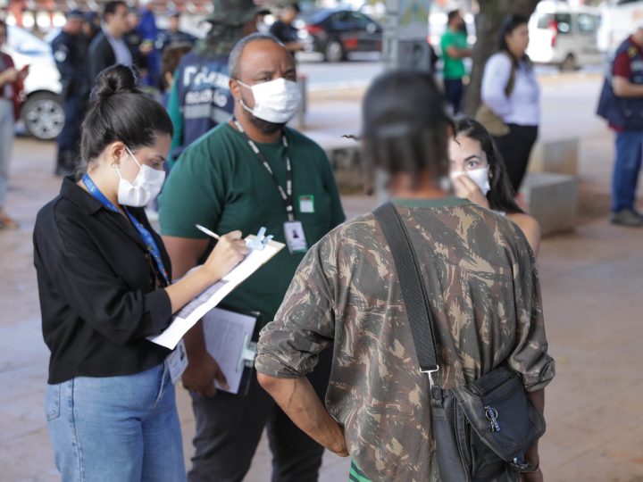Ação de acolhimento de pessoas em situação de rua segue nesta quinta-feira (27)