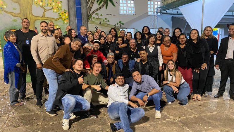 Taguatinga celebra 66 anos com corte de bolo e entrega de moções honrosas