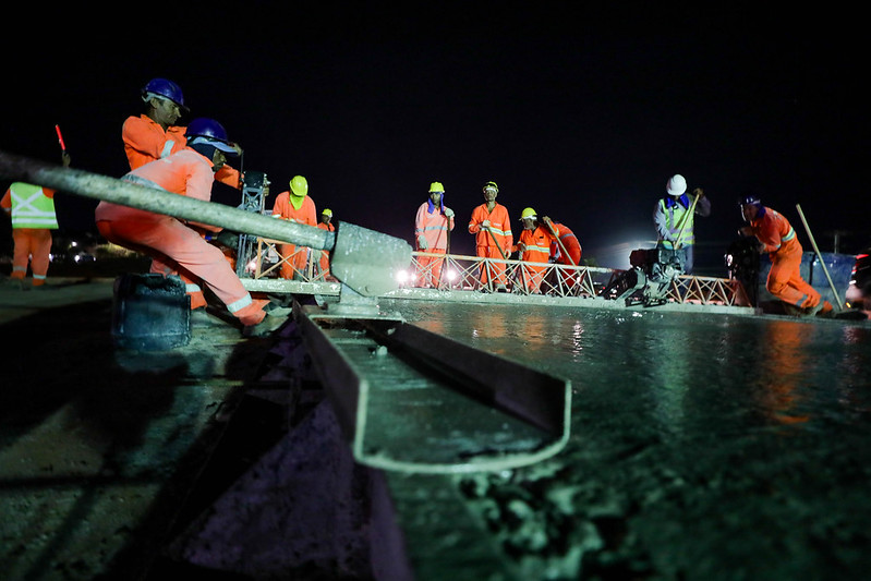 GDF Investe R$ 400 Milhões em Concretagem de Vias e Corredores de Ônibus