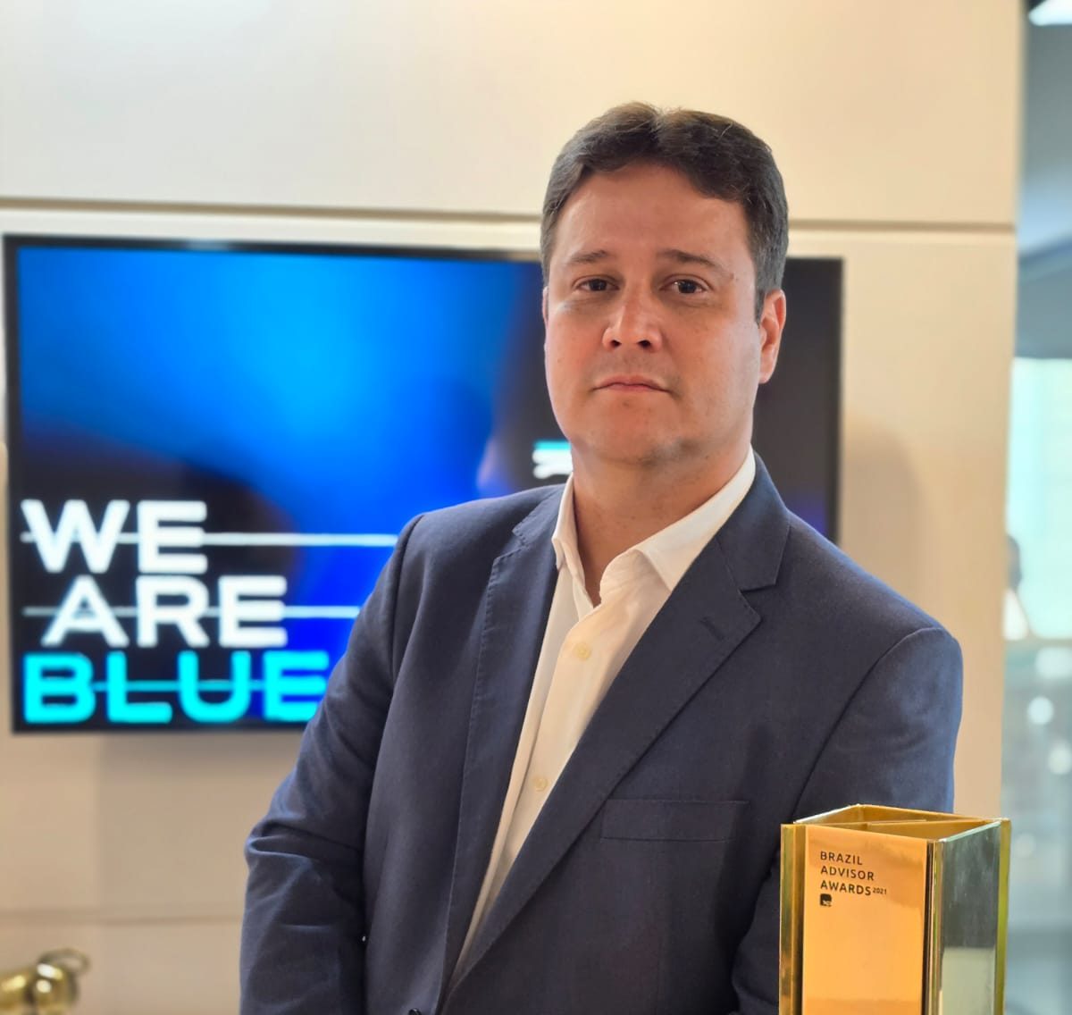 Novas regras para investimentos no exterior: oportunidades e desafios para investidores brasileiros