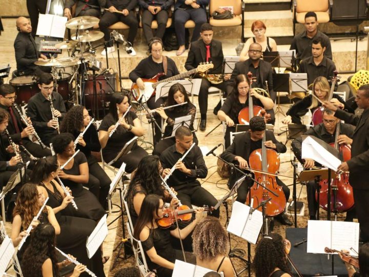 Orquestra se apresenta na Estação Central do Metrô-DF na sexta (12)