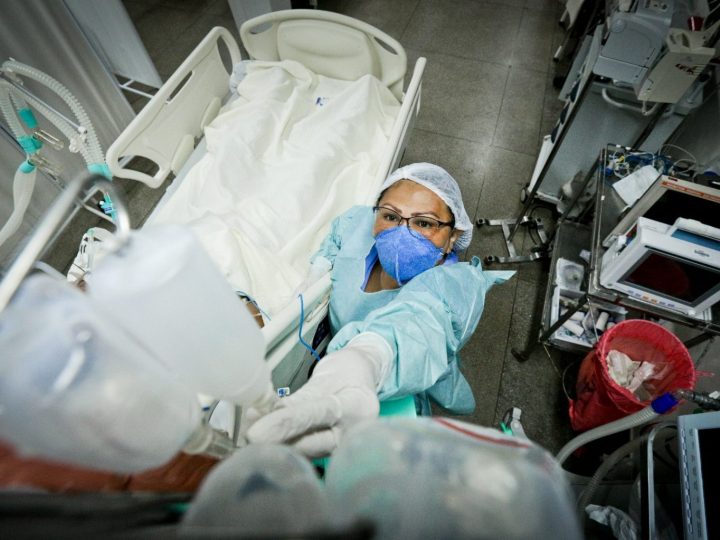 Vitória da Enfermagem: Prescrição de Medicamentos Agora é Lei no DF!