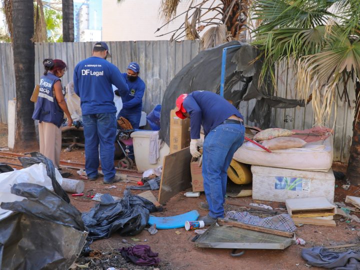 GDF acolhe nove pessoas em situação de rua no Plano Piloto