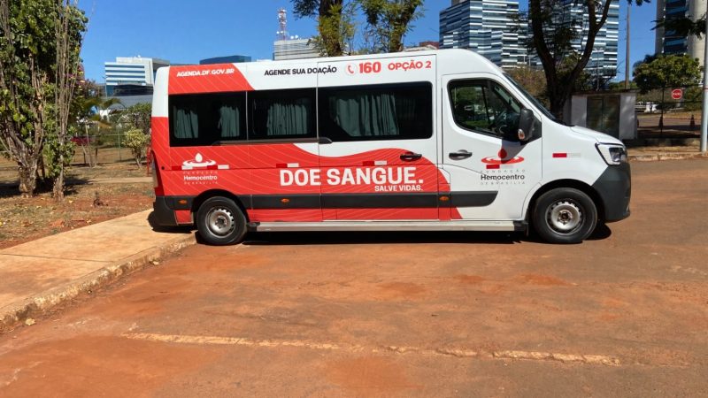 Hemocentro de Brasília facilita doação com transporte gratuito em agosto