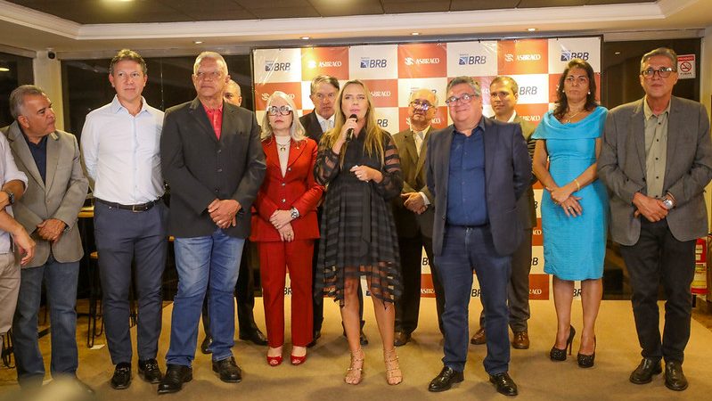 Celina Leão destaca importância da construção civil para a geração de empregos no DF