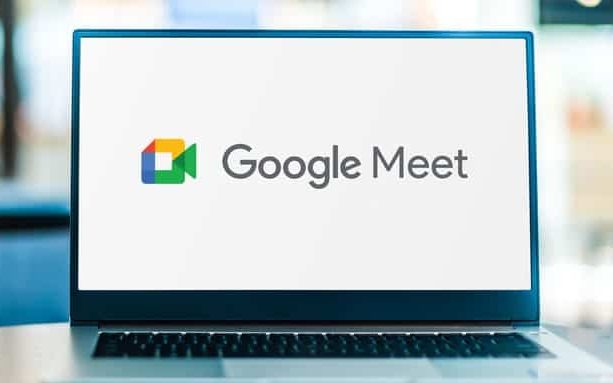 Google Meet com IA: Fim das anotações manuais em reuniões?