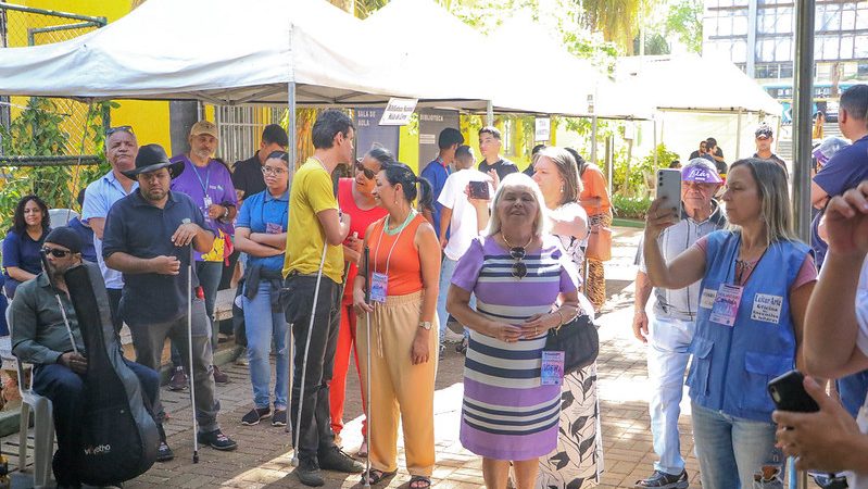 Feira de Acessibilidade destaca desafios e avanços para pessoas com deficiência visual no DF