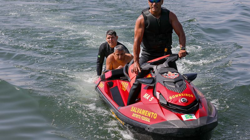 Alerta no Lago Paranoá: diversão com segurança para escapar do calor