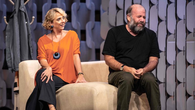 Otávio Muller e Letícia Isnard trazem a comédia “O Caso” para Brasília