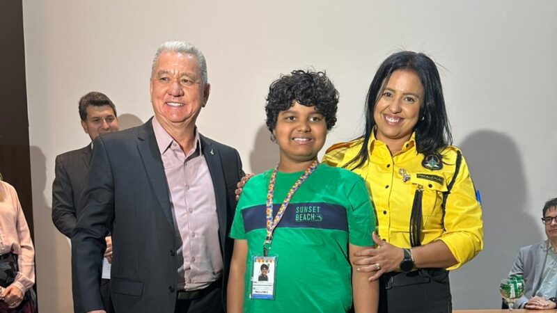 Detran-DF facilita emissão da credencial de estacionamento para autistas