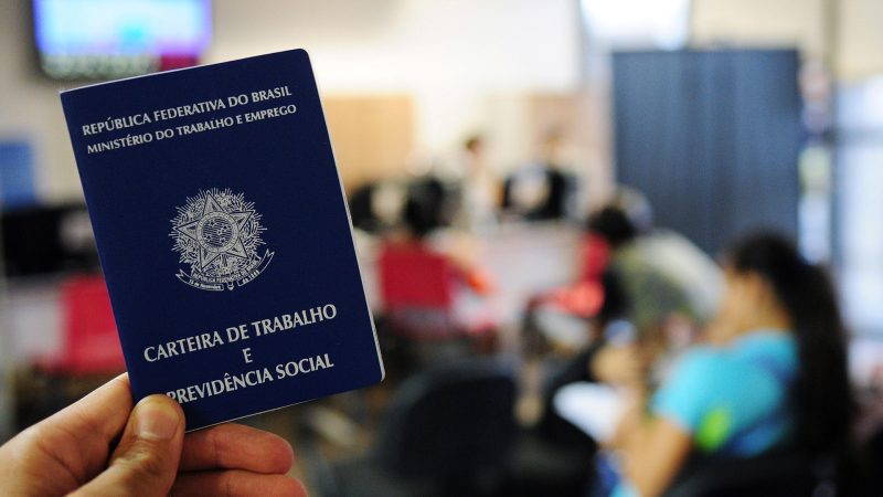 Mais de mil vagas de emprego abertas em Brasília!