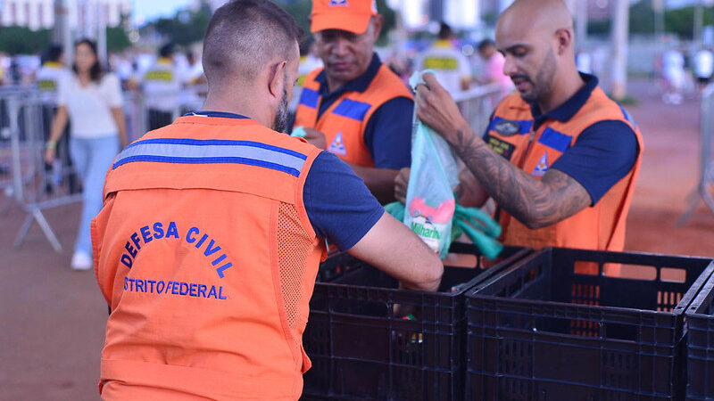 Jogo do Brasil une esporte e solidariedade em Brasília