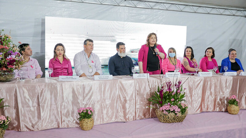 Força-tarefa resgata a autoestima de mulheres com câncer de mama em Brasília