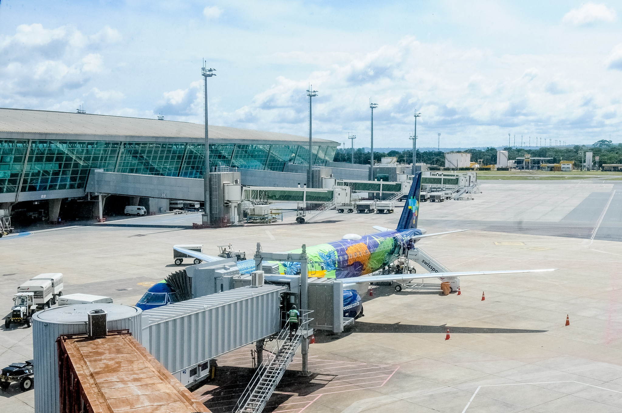 Brasília consolida posição como hub internacional e recebe meio milhão de passageiros em voos internacionais