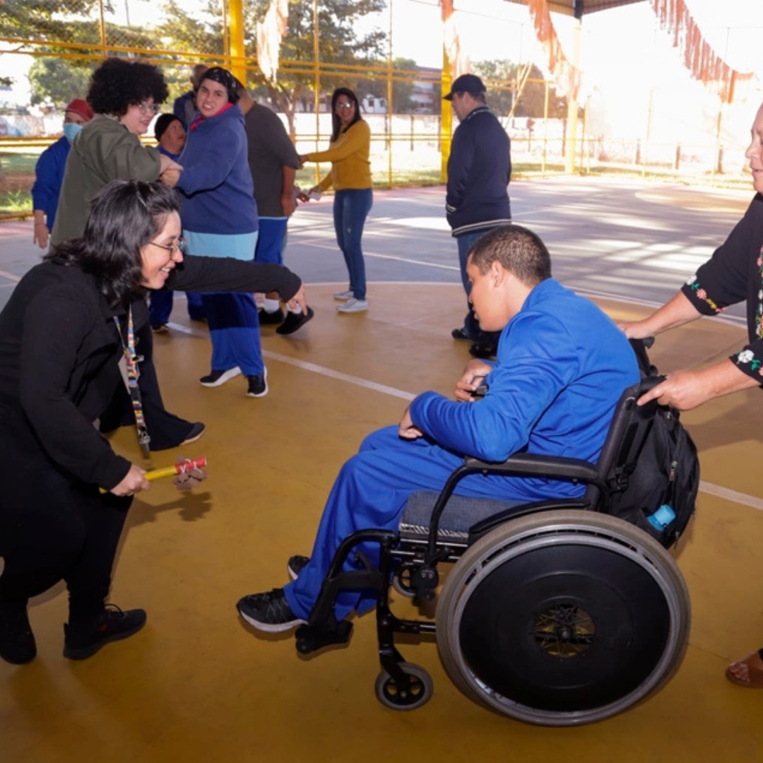 “Conexões Atípicas” Documentário emociona e celebra a neurodiversidade