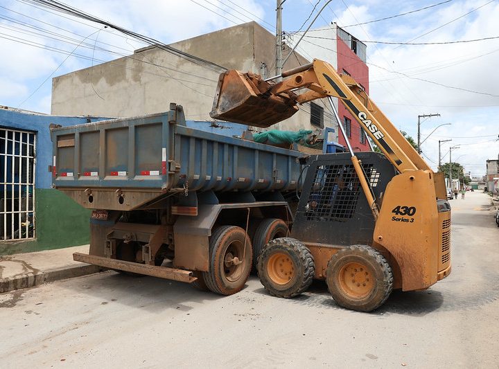 Itapoã dá adeus a 1,5 mil toneladas de lixo e diz não à dengue