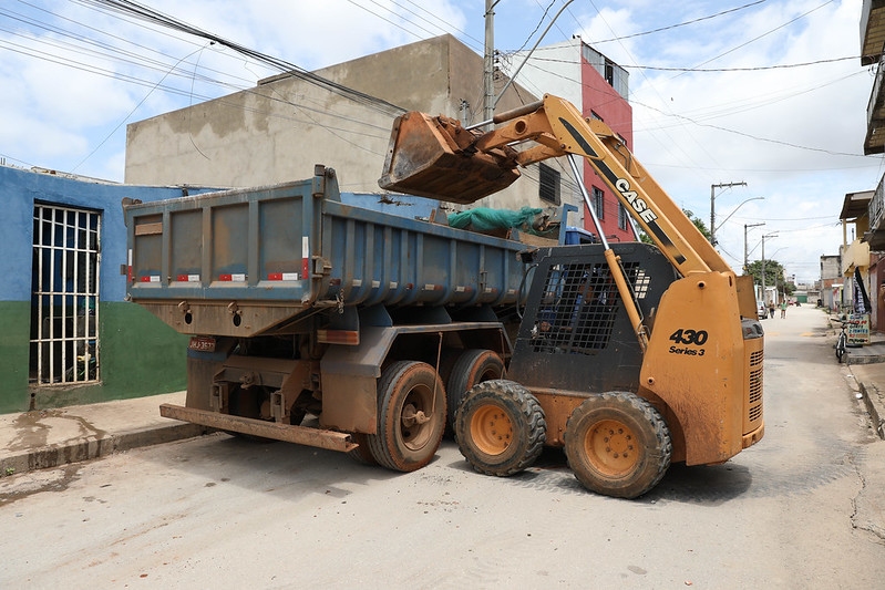 Itapoã dá adeus a 1,5 mil toneladas de lixo e diz não à dengue