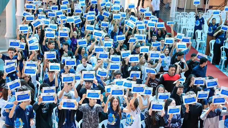 Jovens de Samambaia são capacitados para combater a violência contra a mulher