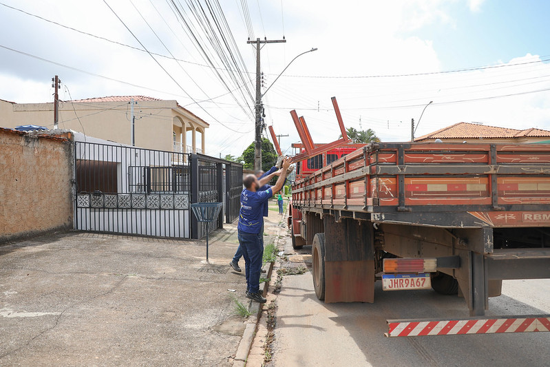 Mutirão de limpeza em Sobradinho II combate a dengue