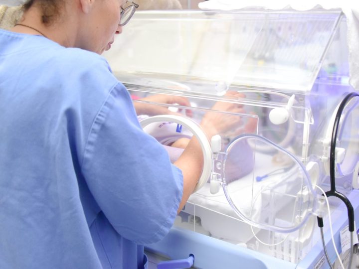 HRSM: referência no cuidado com bebês prematuros no DF