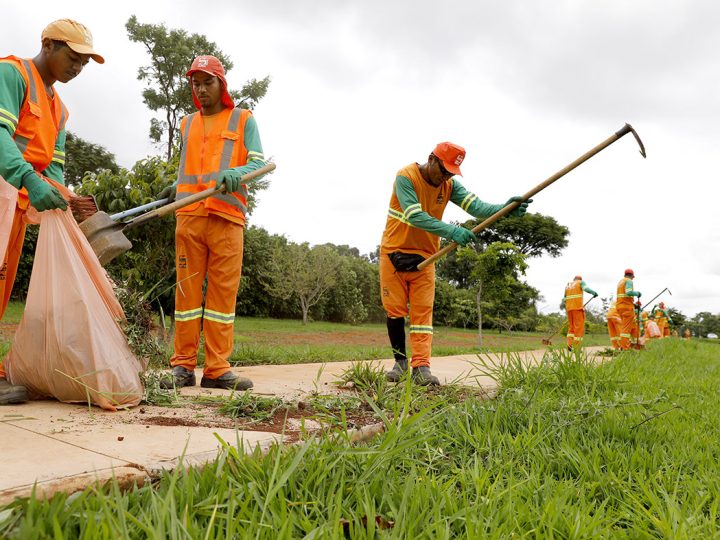 Park Way mobilizado contra a dengue em grande mutirão de limpeza