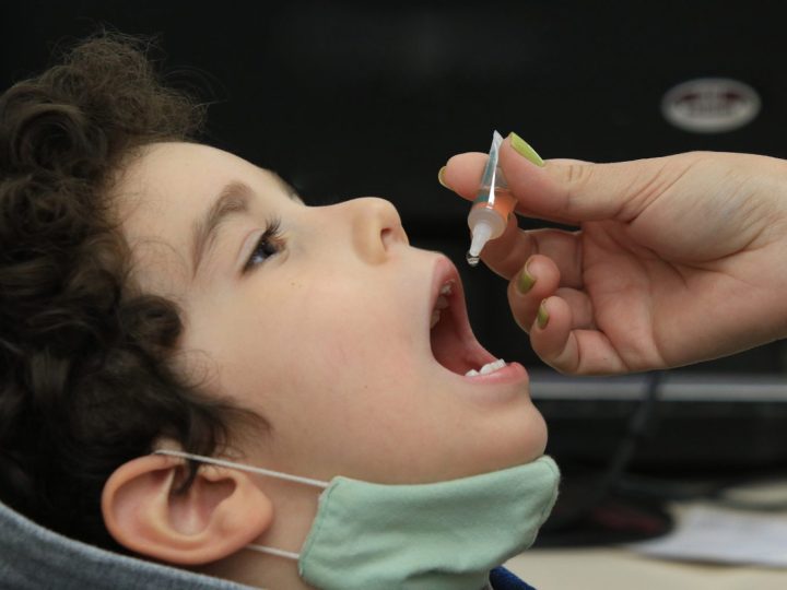 Vacina contra a pólio passa a ser exclusivamente injetável